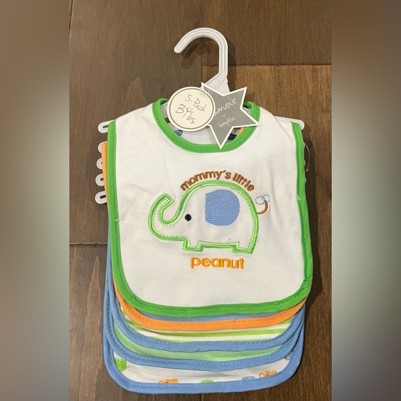 NWT L’amore by Baby Kiss Set of 5 Baby Bibs - Picture 1 of 6